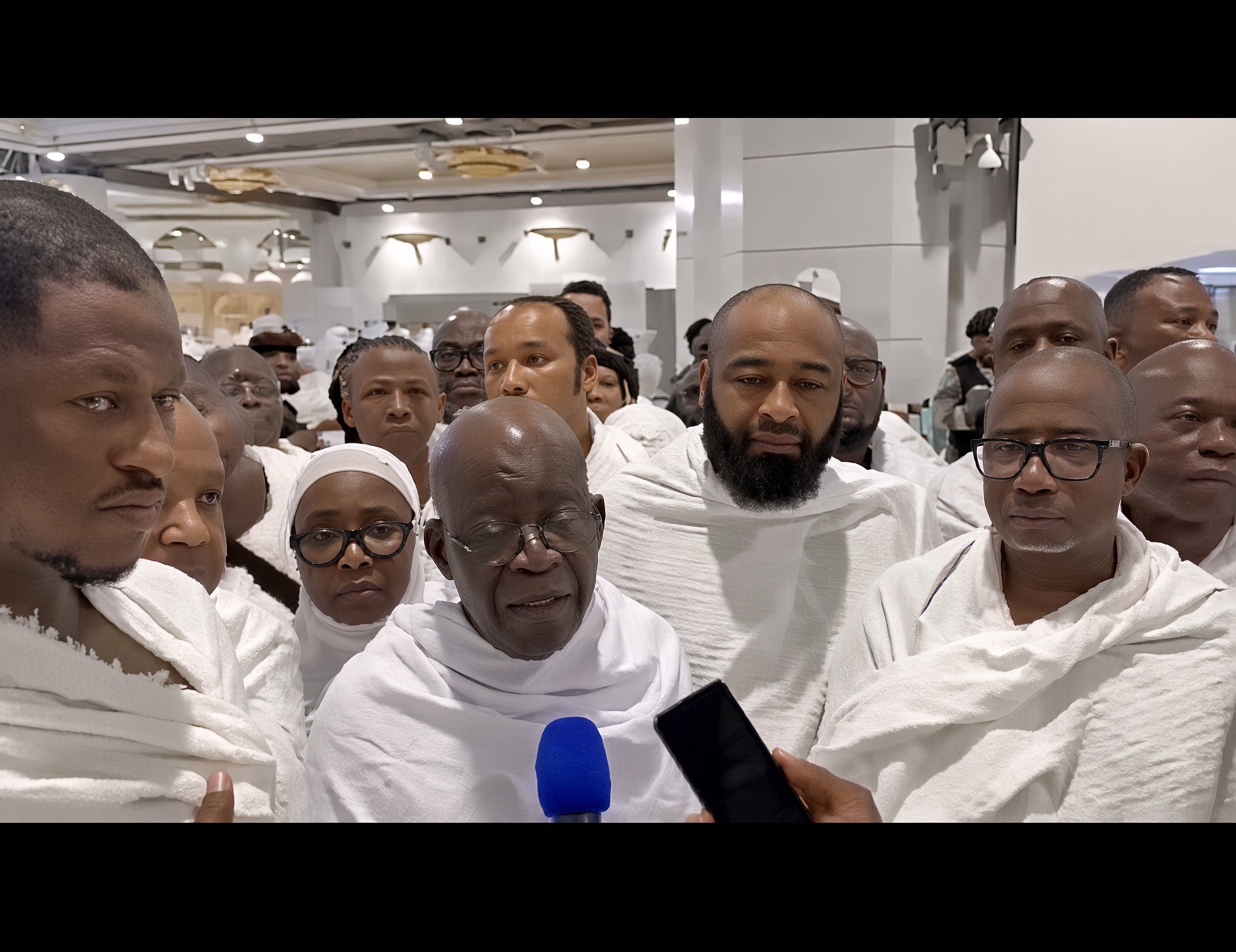 President Tinubu Performs Umrah in Mecca, Prays for Nigeria’s Peace and Unity